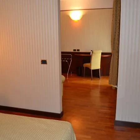 Palace Hotell